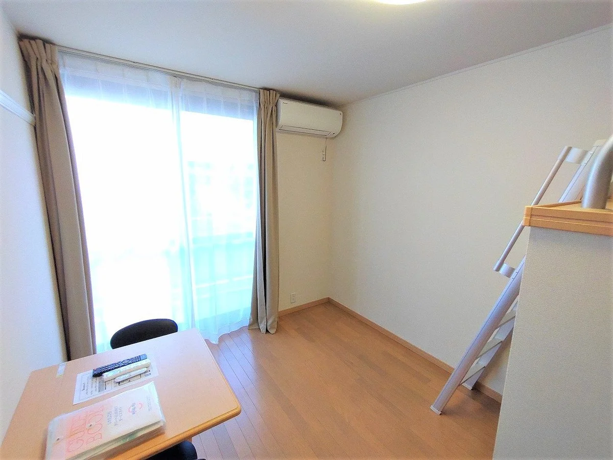 設備・使用は号室により異なる為、現況を優先致します。