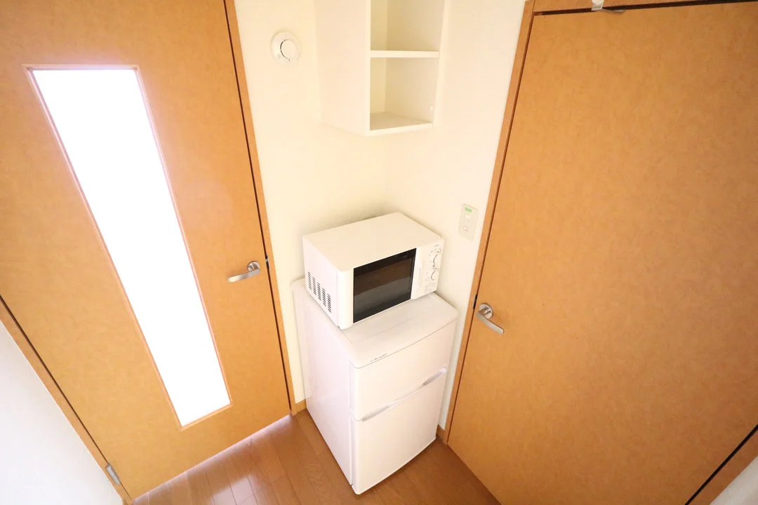 大型家具家電付きにより初めての一人暮らしの方も安心！