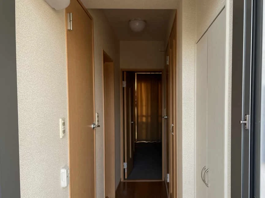 実際のお部屋と異なる場合がございます。