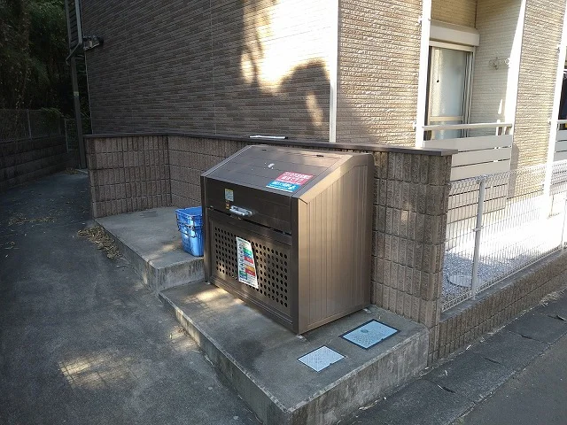 ゴミ置き場