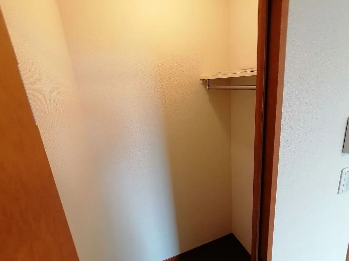 クローゼットあり。