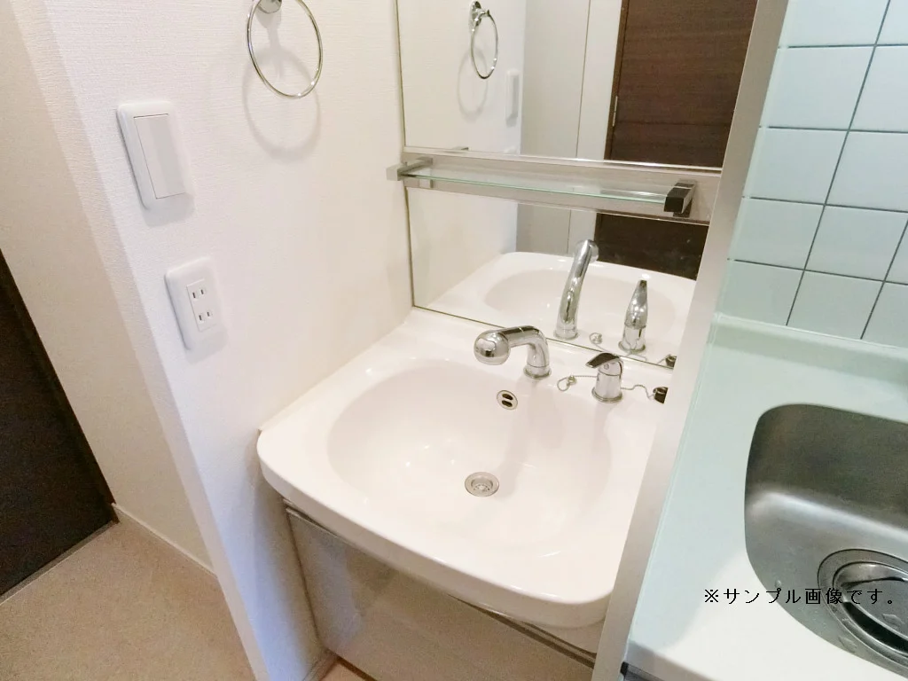 ※図面・写真と現場が異なる場合は現場を優先します。　※撮影用の観葉植物・食器調理器具・雑貨類等は御座いません。