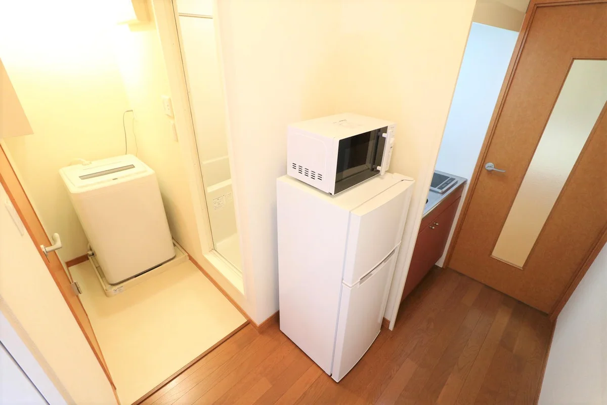 大型家具家電付きにより初めての一人暮らしの方も安心！