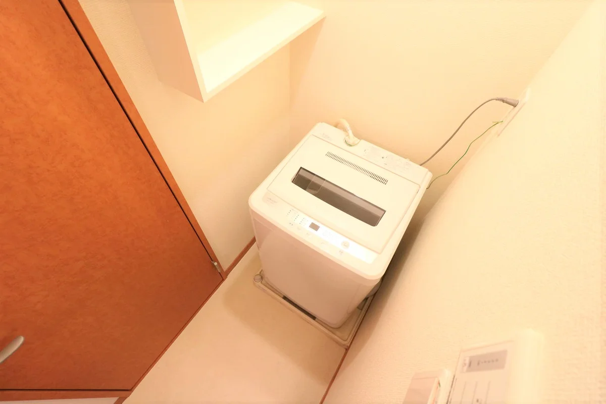 室内洗濯機完備によりお手軽に引越しが可能！