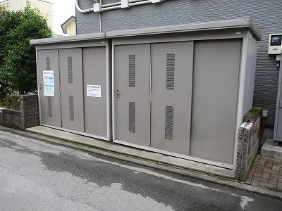 入居者様専用ゴミ庫です。