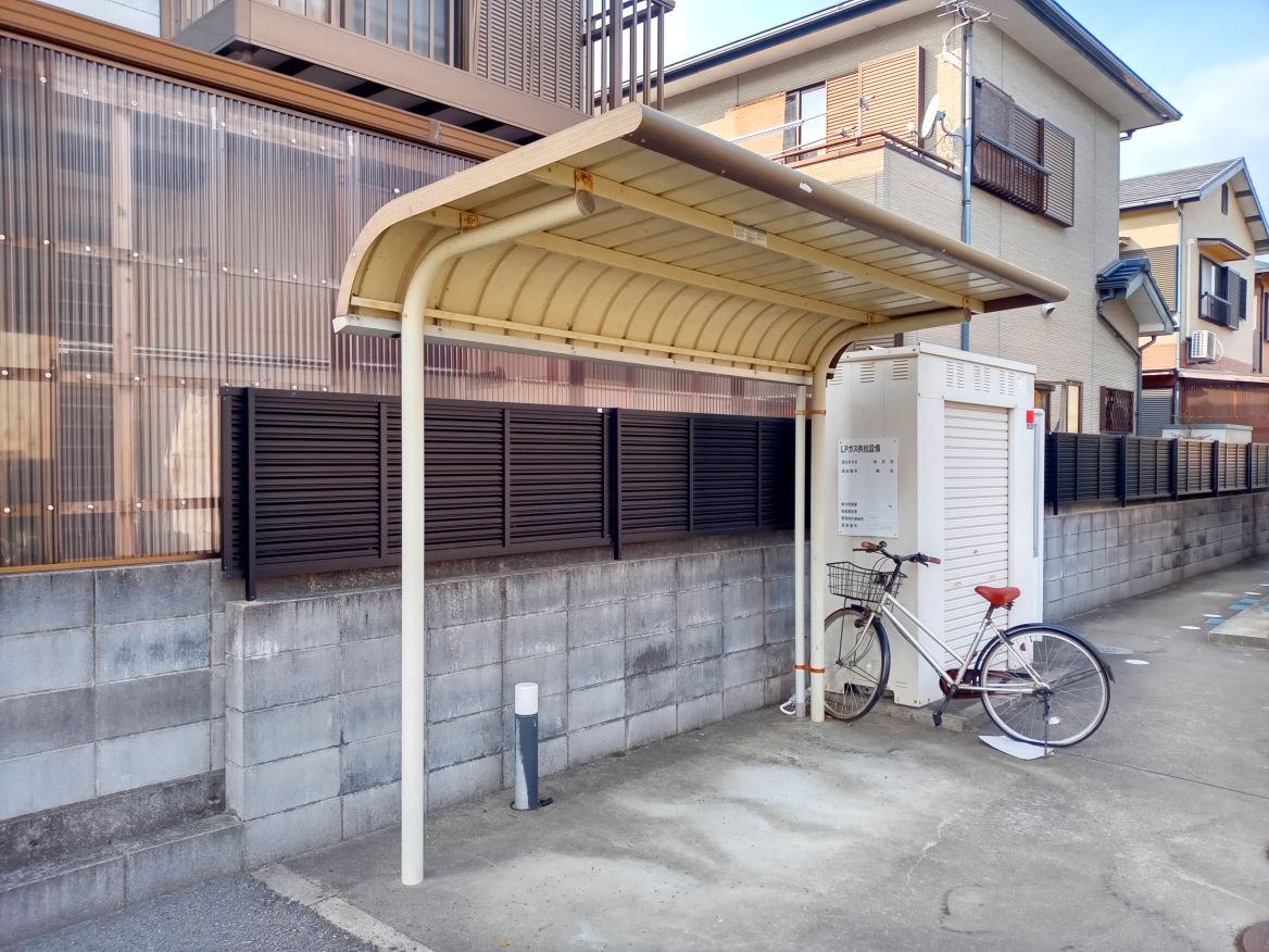 屋根付き駐輪場