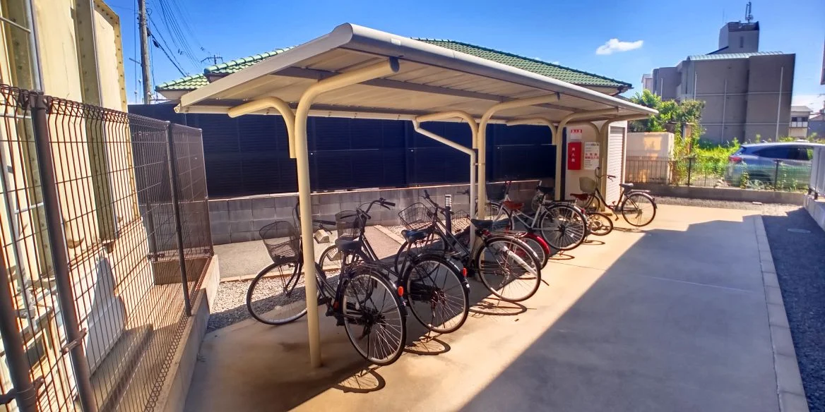 屋根付き駐輪場