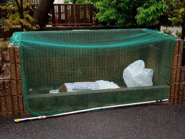 ごみ捨て場