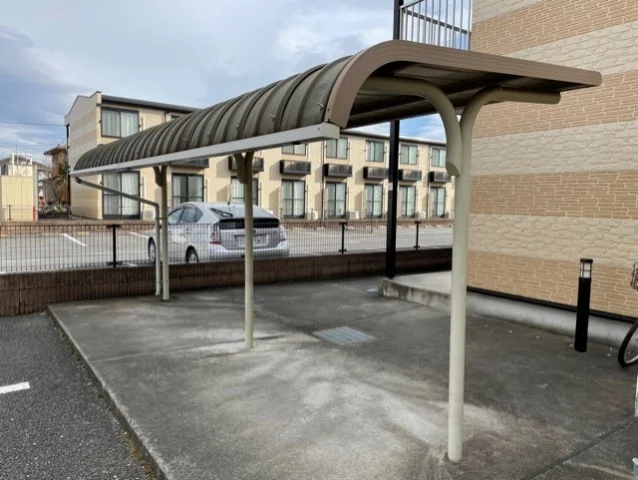 屋根付き駐輪場