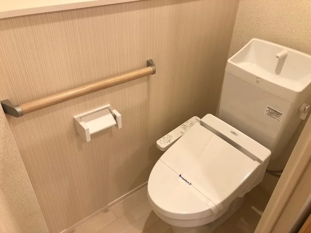 温水洗浄便器付です！