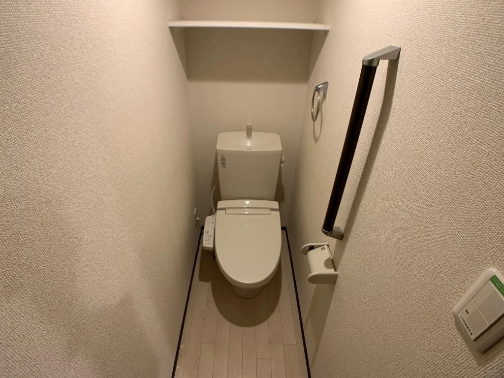 1F手すり有　2F手すり無