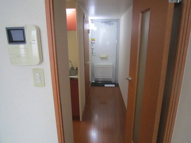 居室側から玄関