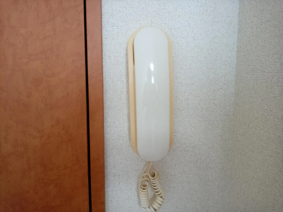 インターホン