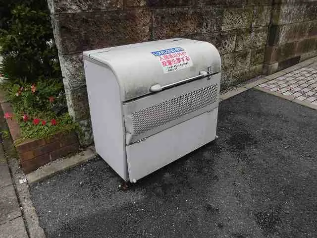 入居者様専用ゴミ庫です。