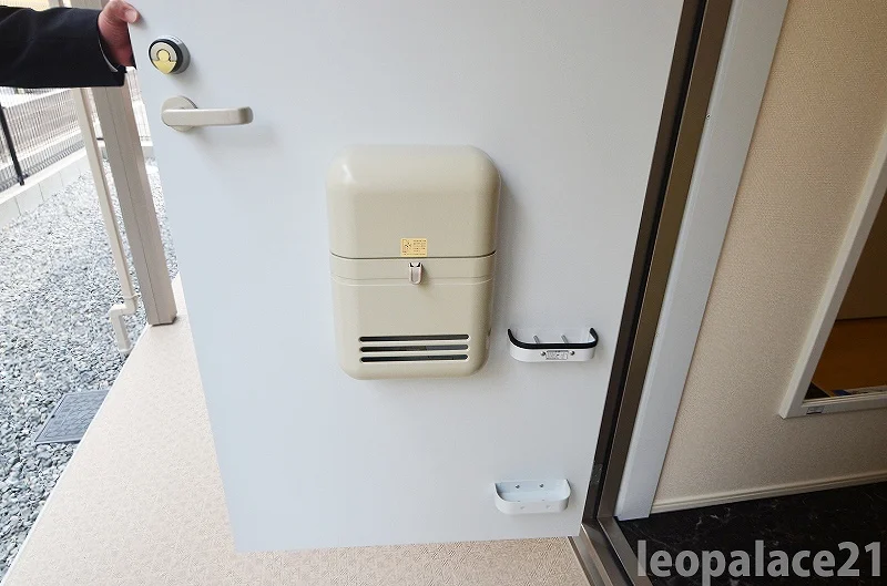 お部屋内のポスト