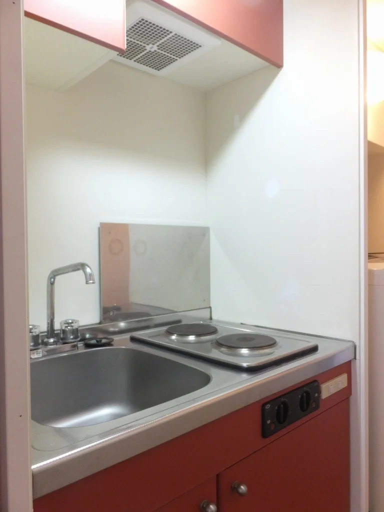 ２口電気コンロ設置済み