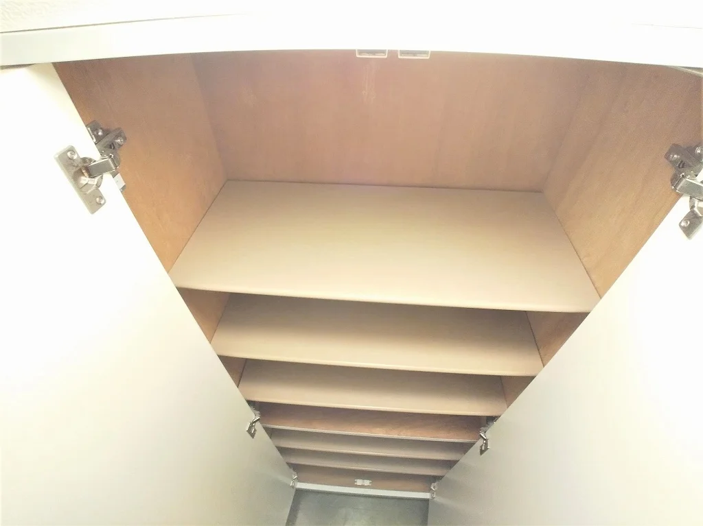 シューズボックス