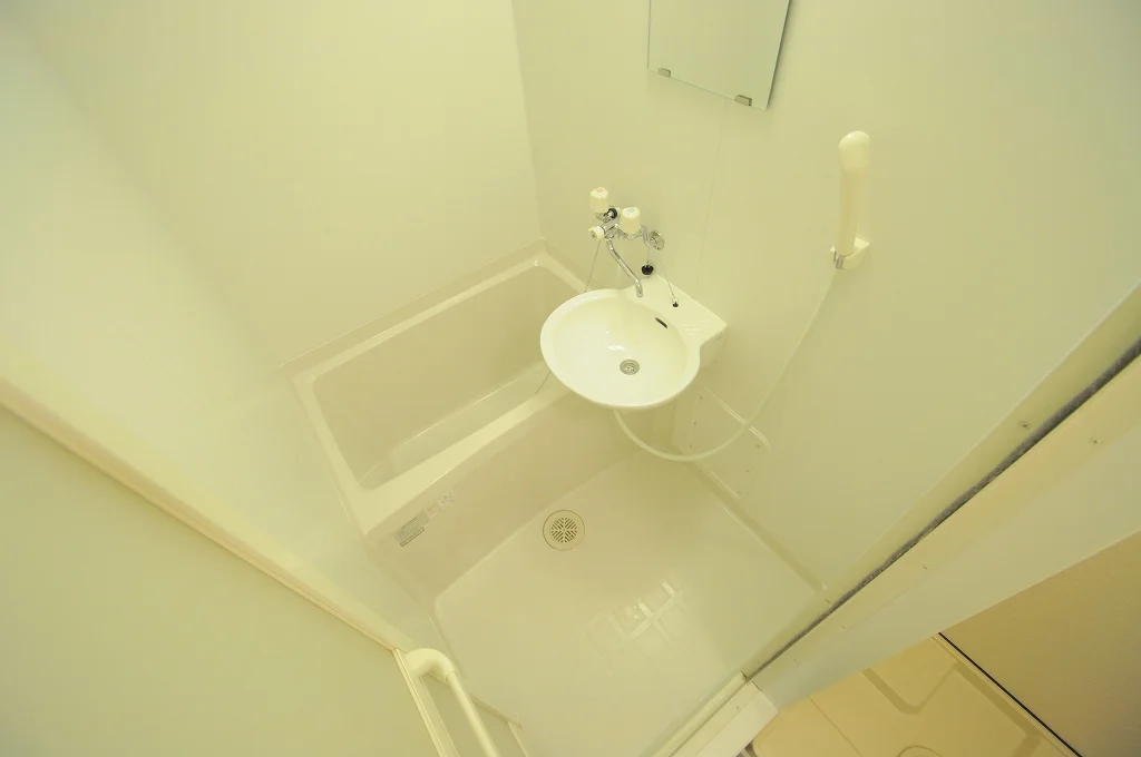 設備・仕様は号室により異なる為、現況を優先致します。