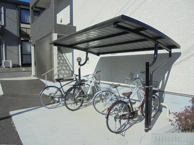 屋根付き駐輪場