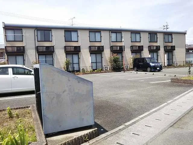 写真と現状が異なる場合は現状を優先します。