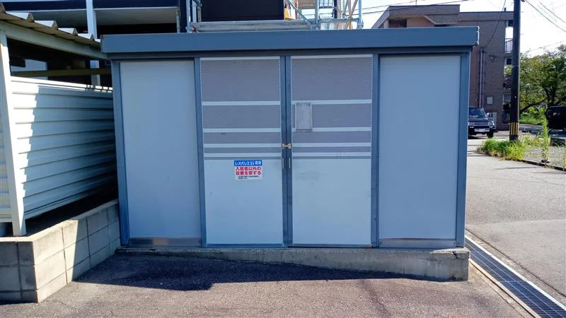 ゴミ置き場