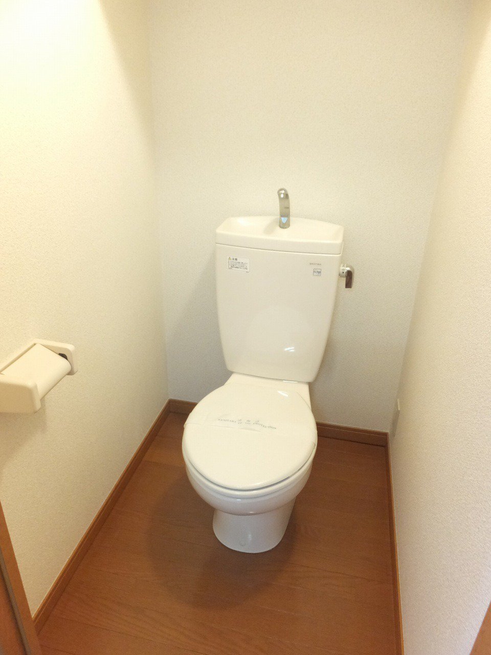 バス・トイレ別の物件です。