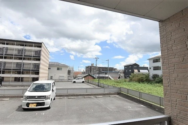 109号室　ベランダより