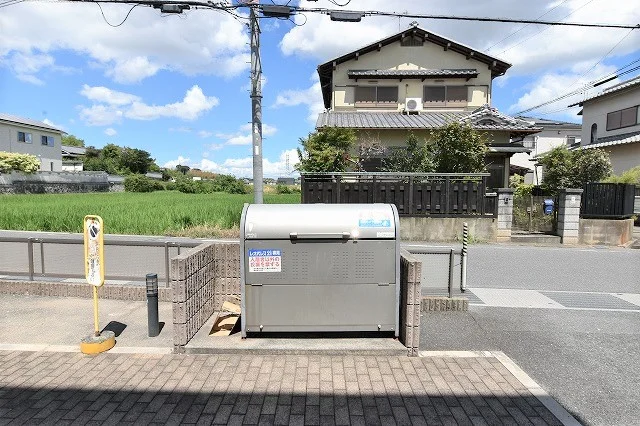ゴミ置き場