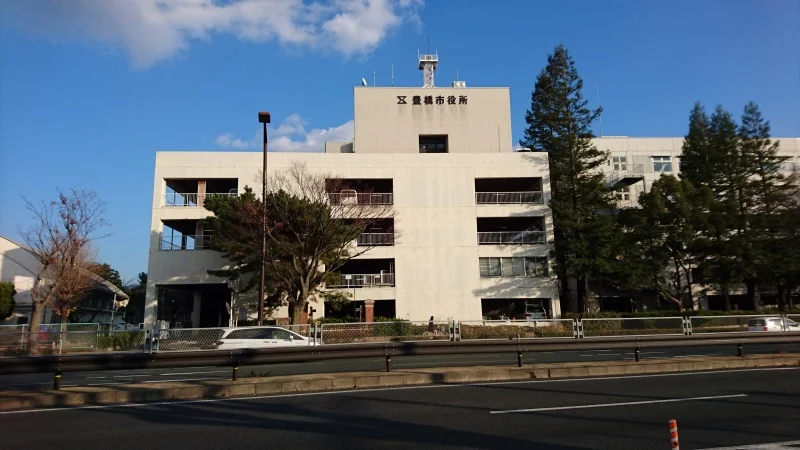豊橋市役所400ｍ