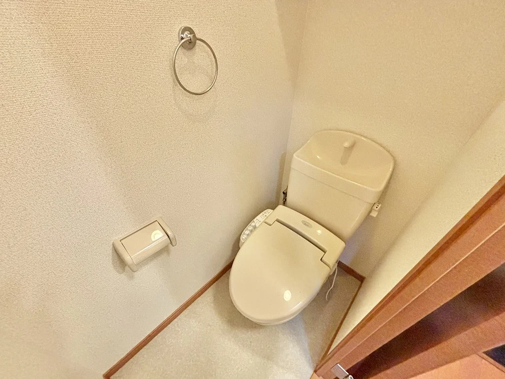 設備・仕様は号室により異なる為、現況を優先いたします。