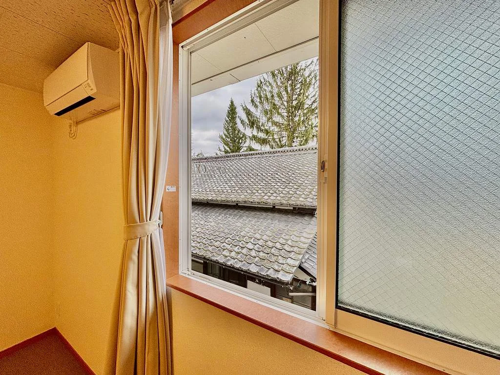 設備・仕様は号室により異なる為、現況を優先いたします。