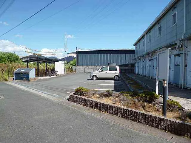 写真と現状が異なる場合は現状を優先します。