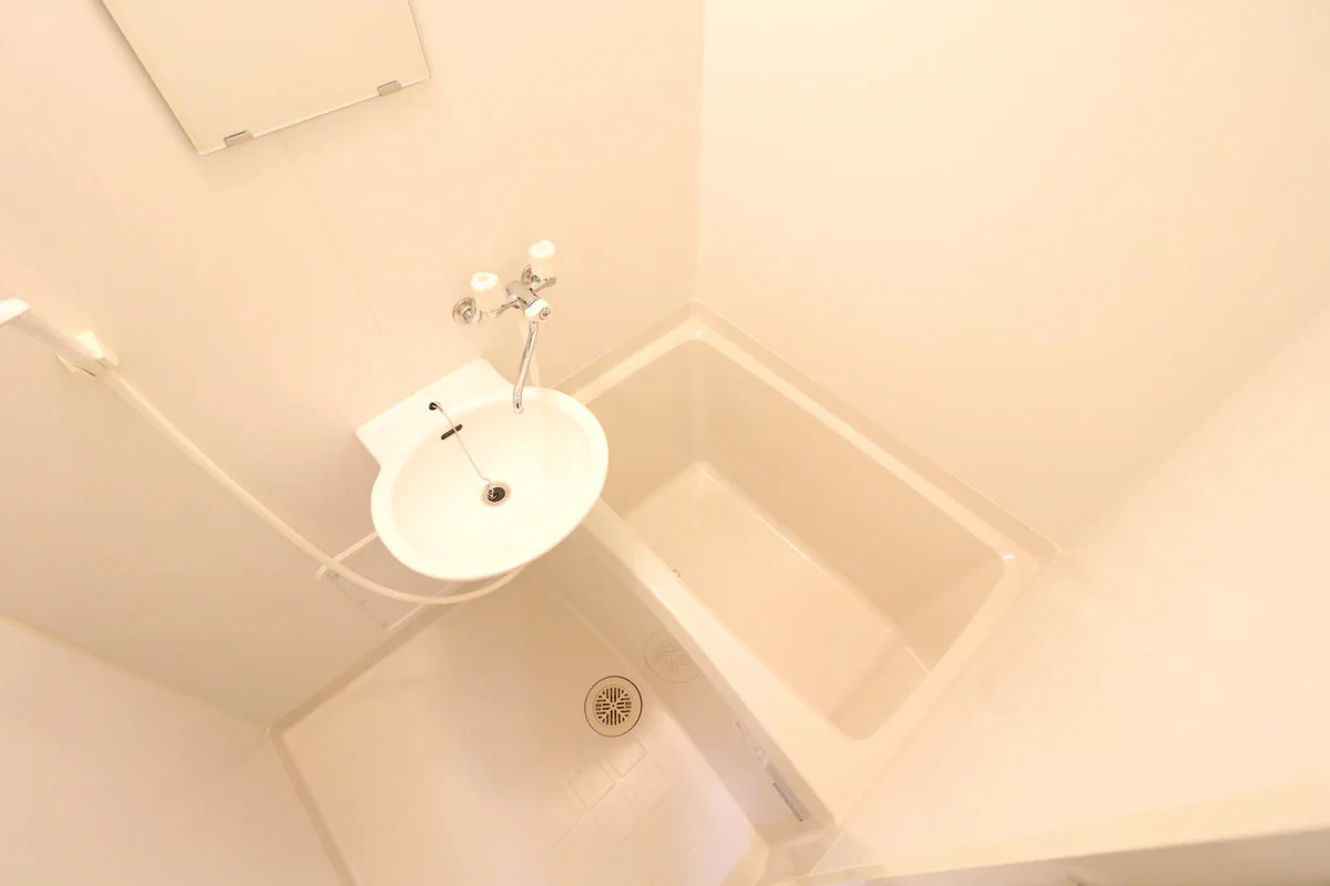 浴室乾燥機で雨や雪の日でもらくらくお洗濯！