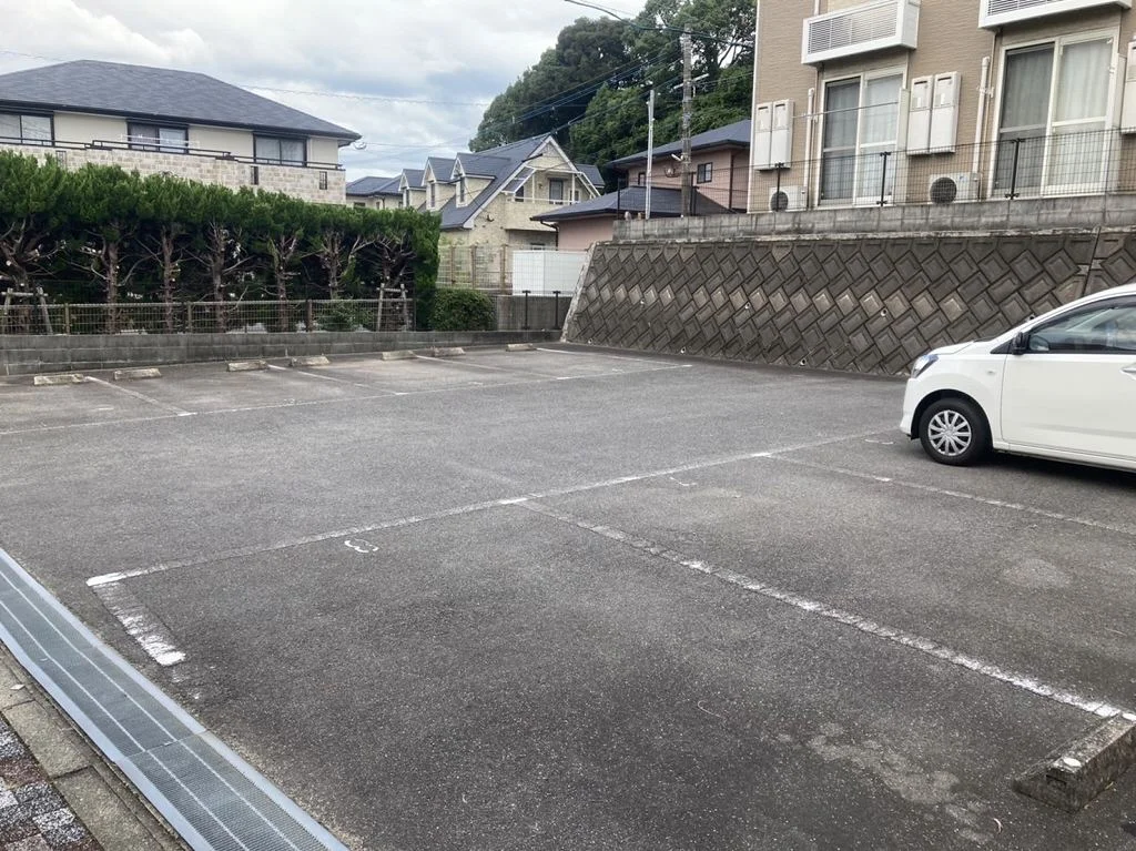 設備・仕様は号室により異なる為現況を優先します。