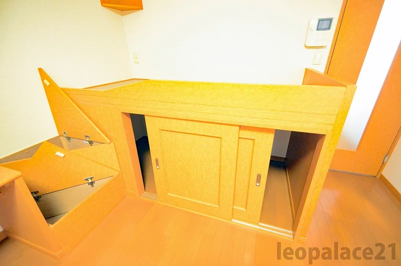 ※写真と現状が異なる場合は現状を優先　２Ｆカーペット