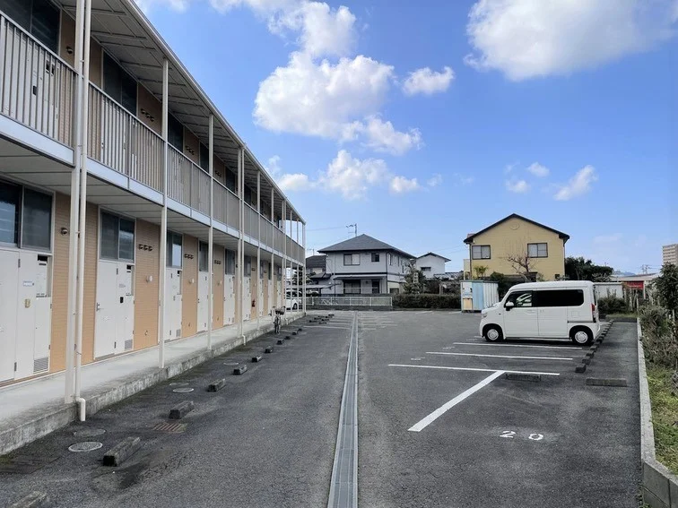 備品や設備仕様は号室等により異なります現地をご確認下さい。