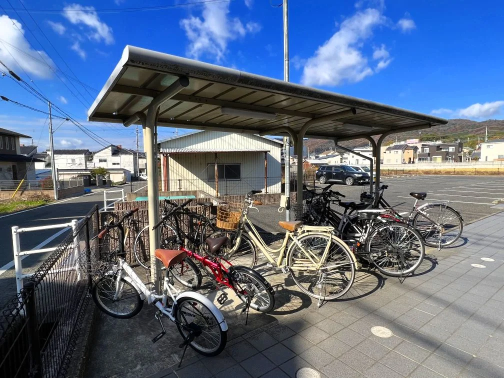 屋根付き駐輪場