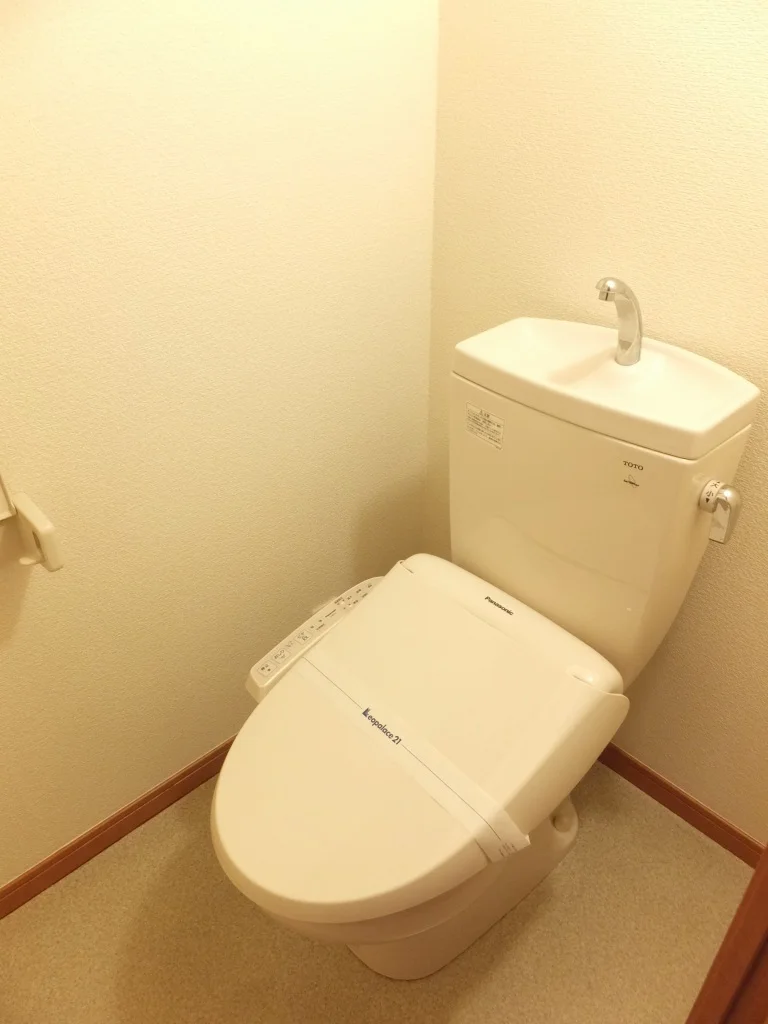 温水洗浄便座設置済み