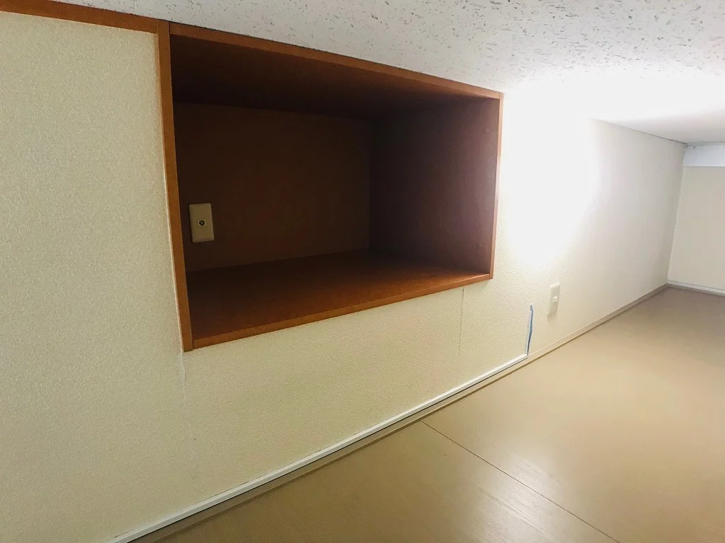 ロフト　TV設置可能