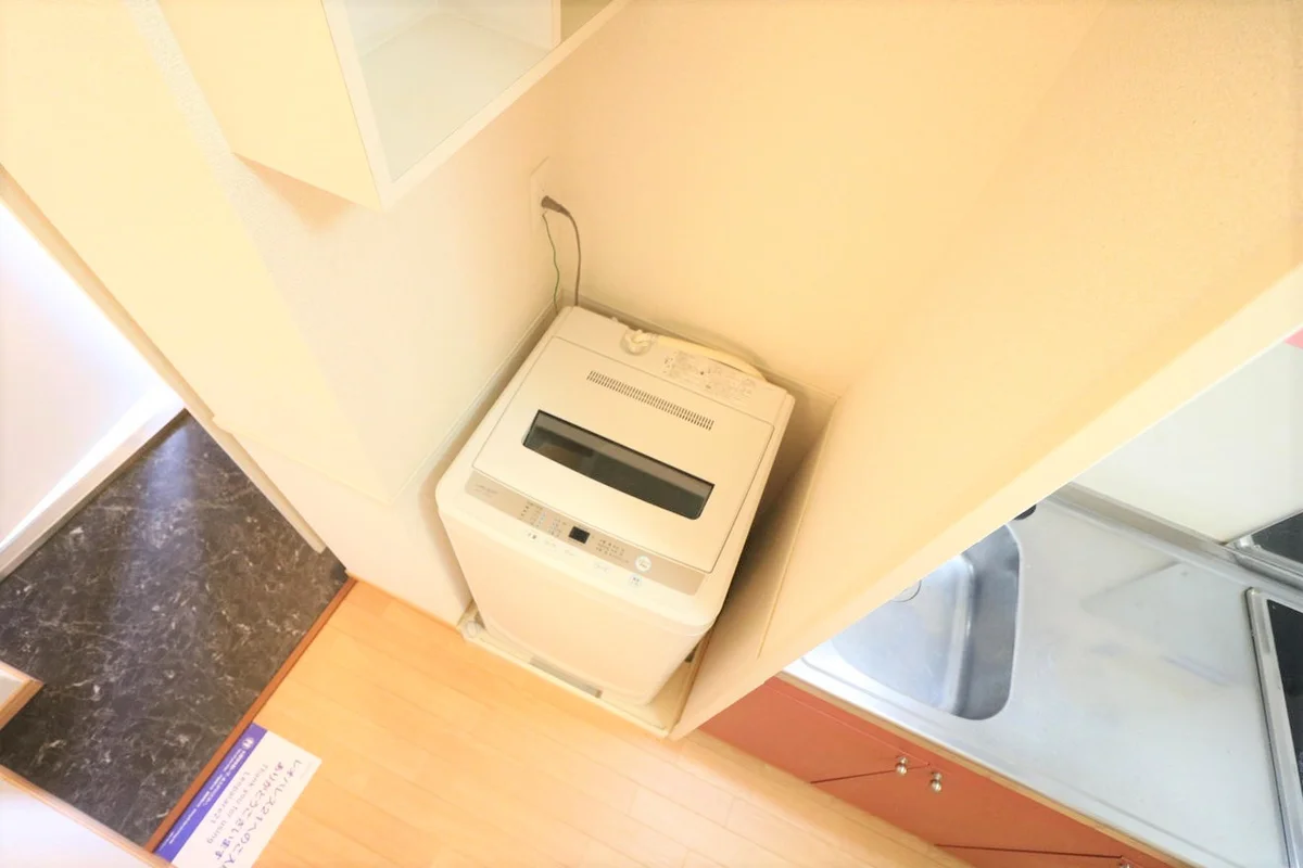 室内洗濯機完備によりお手軽に引越しが可能！