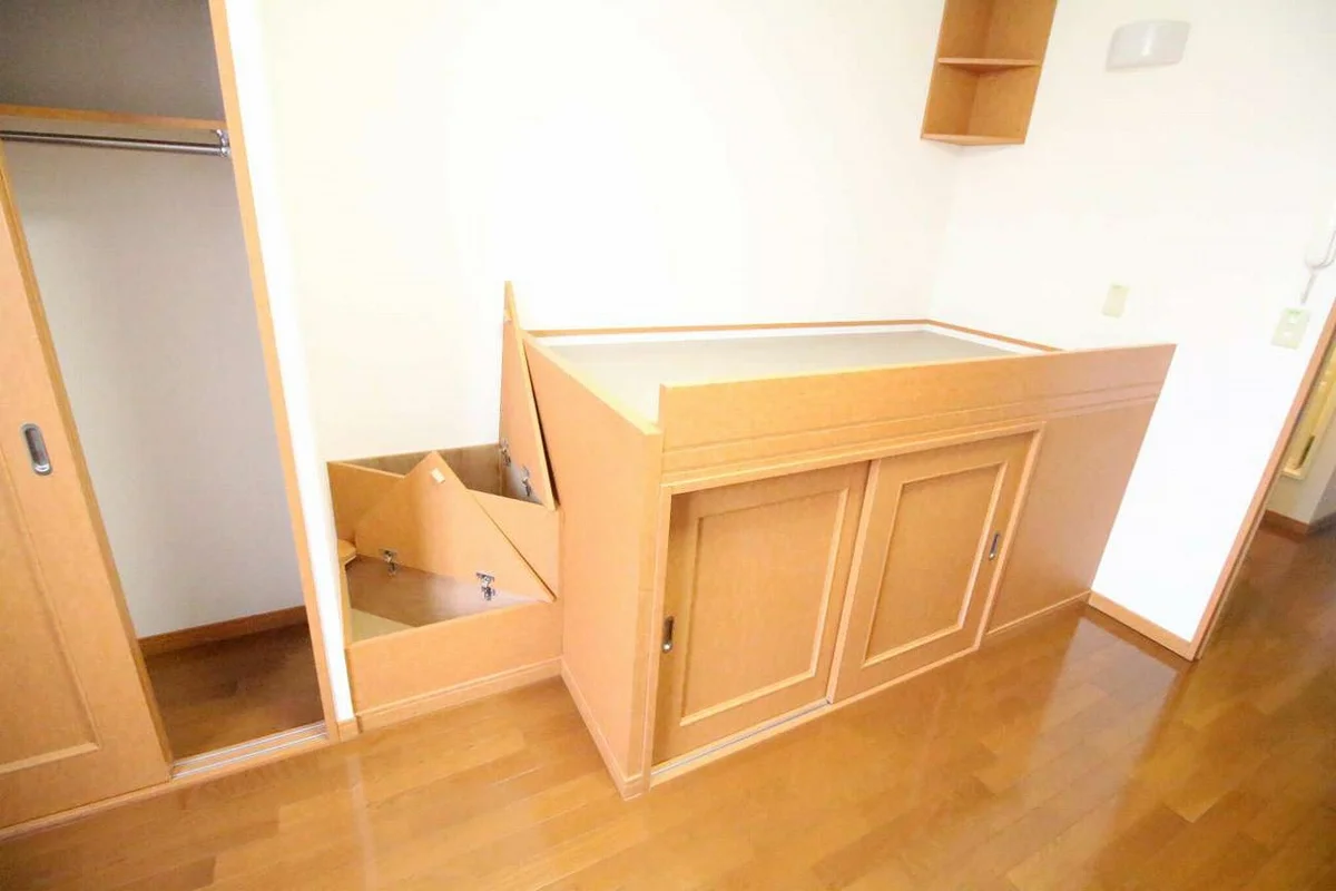 備品や設備仕様は号室等により異なります現地をご確認下さい。