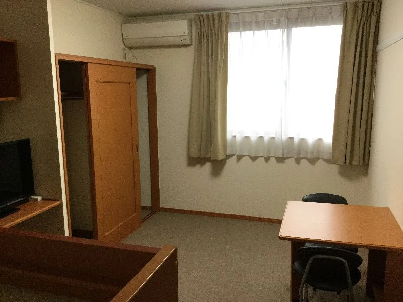 窓側