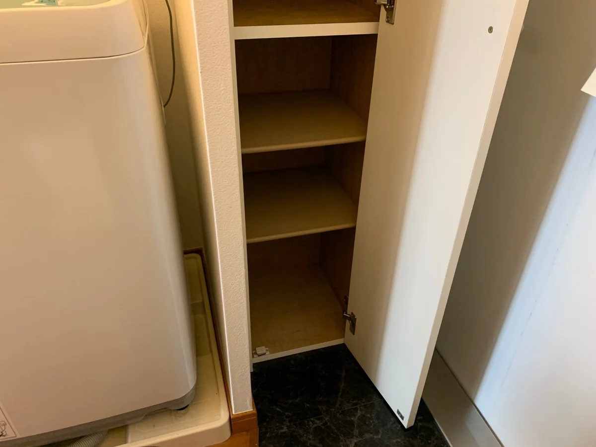 シューズボックス