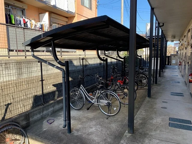 駐輪場　原付＆自転車のみ駐輪可能