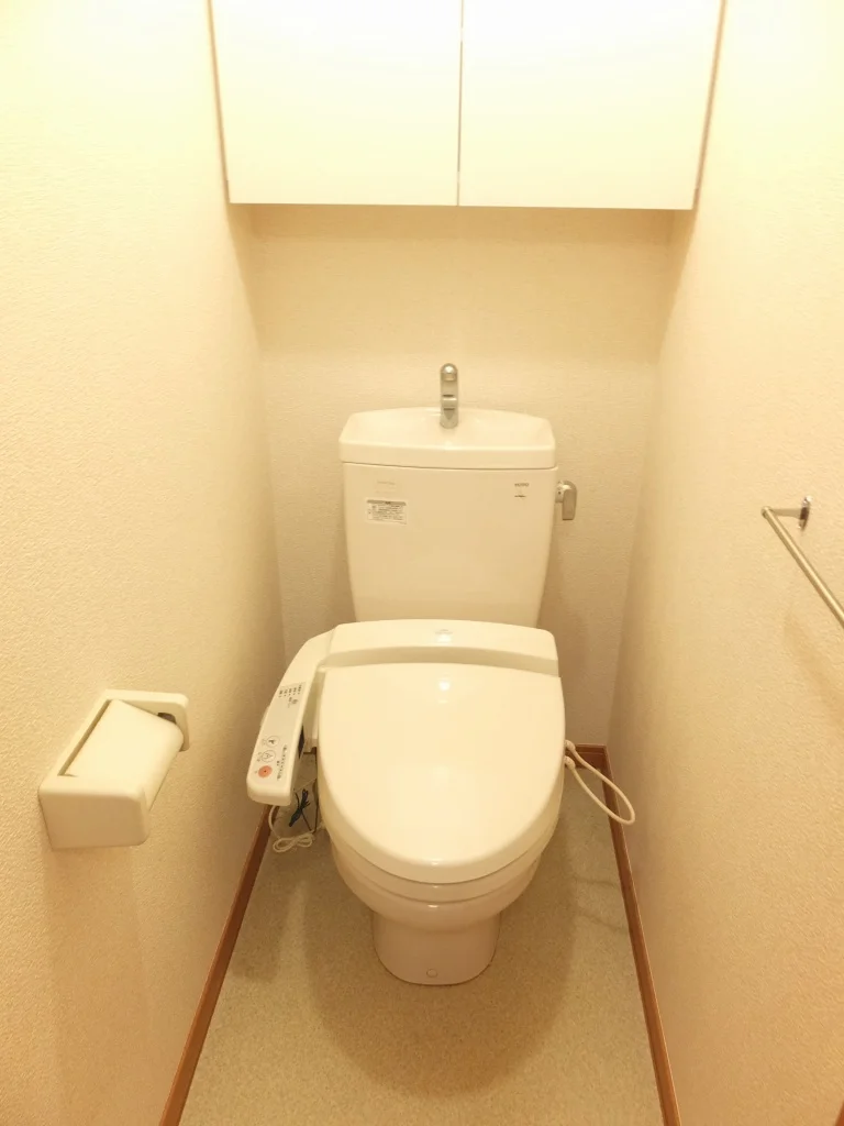 温水洗浄便座設置済み