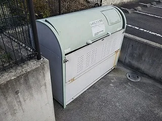ダストボックス