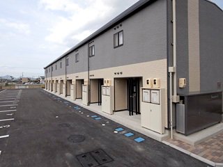 備品や設備仕様は号室等により異なります現地をご確認下さい。