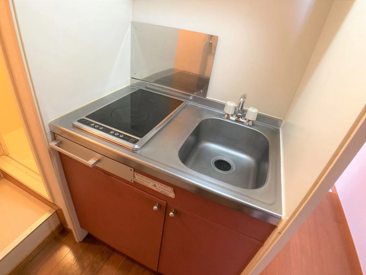 設備仕様は号室により異なる為、現況を優先とします。