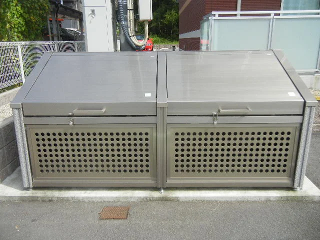 実際のお部屋と異なる場合がございます。