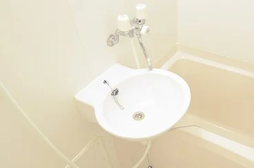 設備・使用は号室により異なる為、現況を優先致します。